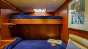 Superyacht White Star Of RORC Interni curatissimi in boiserie, cabina doppia