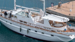 Superyacht a vela Modello White Star of RORC lunghezza 28,50 metri progettato da De Vries Lentsch e A.Oehlmann e costruito dai cantieri Scheepswerf Porsius in Olanda
